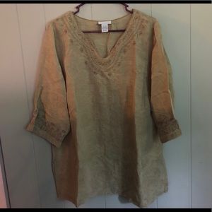 Tan 3/4 length sleeve top